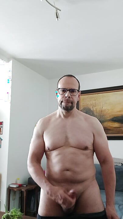 I admire my physical results after 4 months of sport