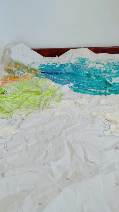 ศิลปะเท้า - ทาสีด้วยเท้า