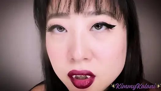 Ateşli vampir seni kulak yalama ve mercek yalamayla yiyip bitiriyor -asmr