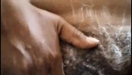 How girls in India wash their vaginas