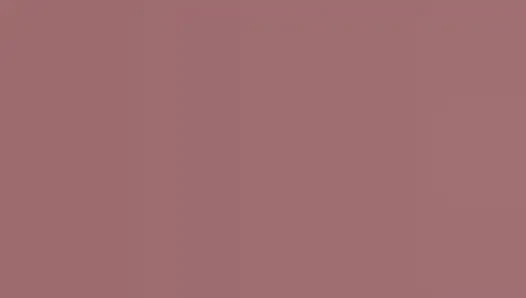 Doggystyle! Asiatische nymphomanin mit ihrem dildo!