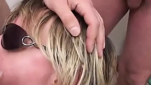 Blonde mature slut want to take 2 cocks!