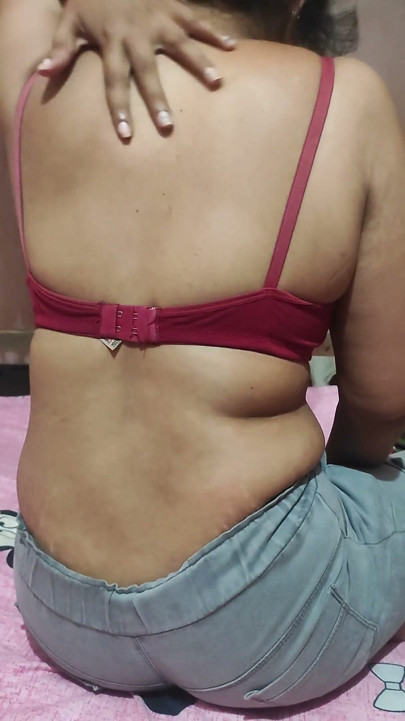 My Neighbor's Mallu Friend Neha's Tendencies Turn Me on Too Much