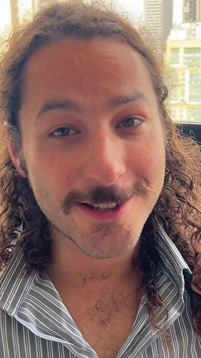 Rogacz House Crew kolejki do pieprzenia cipki zamężnej kobiety plus