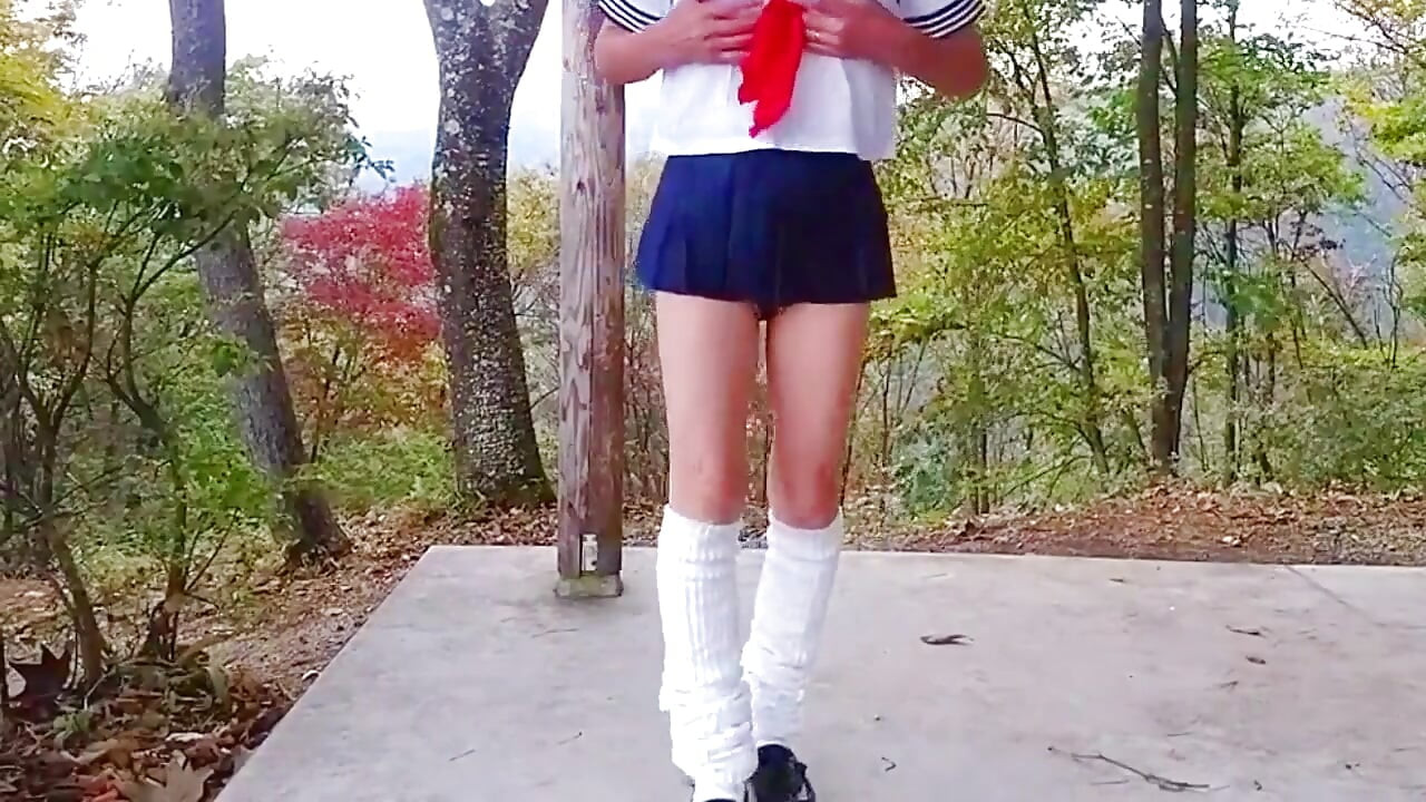 下課後的山頂女孩