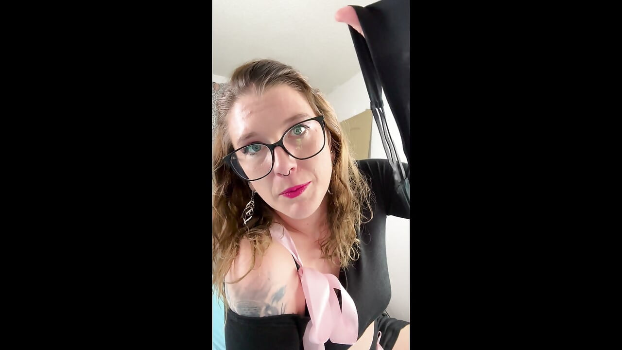 Pervy Stepsister Satisfies You