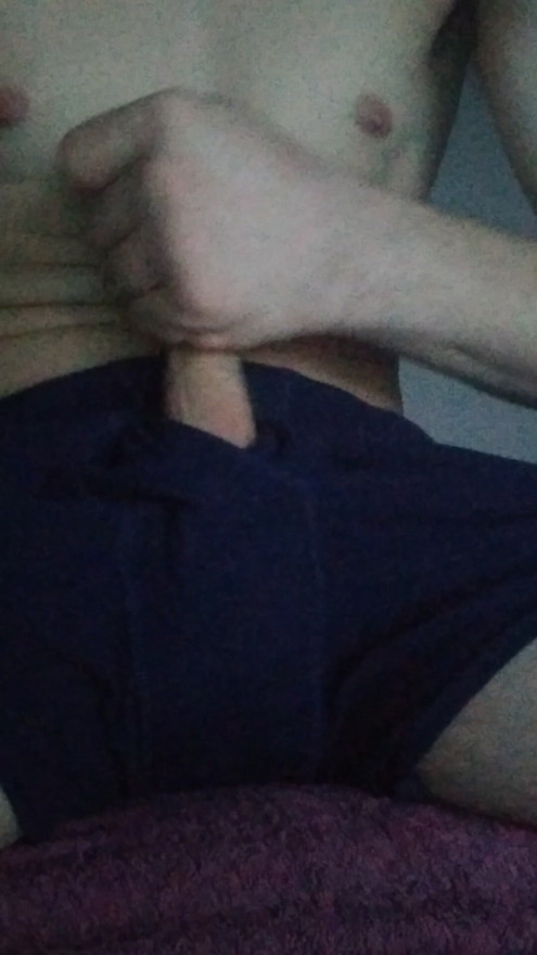Showing of thick cock soft.new stuff ready come threw yakk