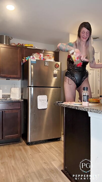 Giantess Serves up Chicken Piccata in 8-inch Heels & Black Lingerie