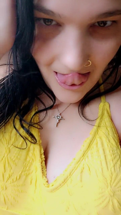 Viry mujhe niche utar do