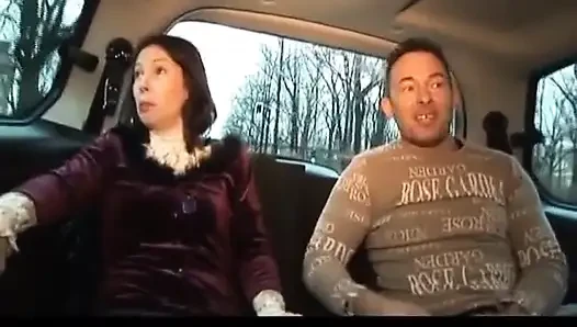 Alman hatun ağzına büyük miktarda döl alıyor