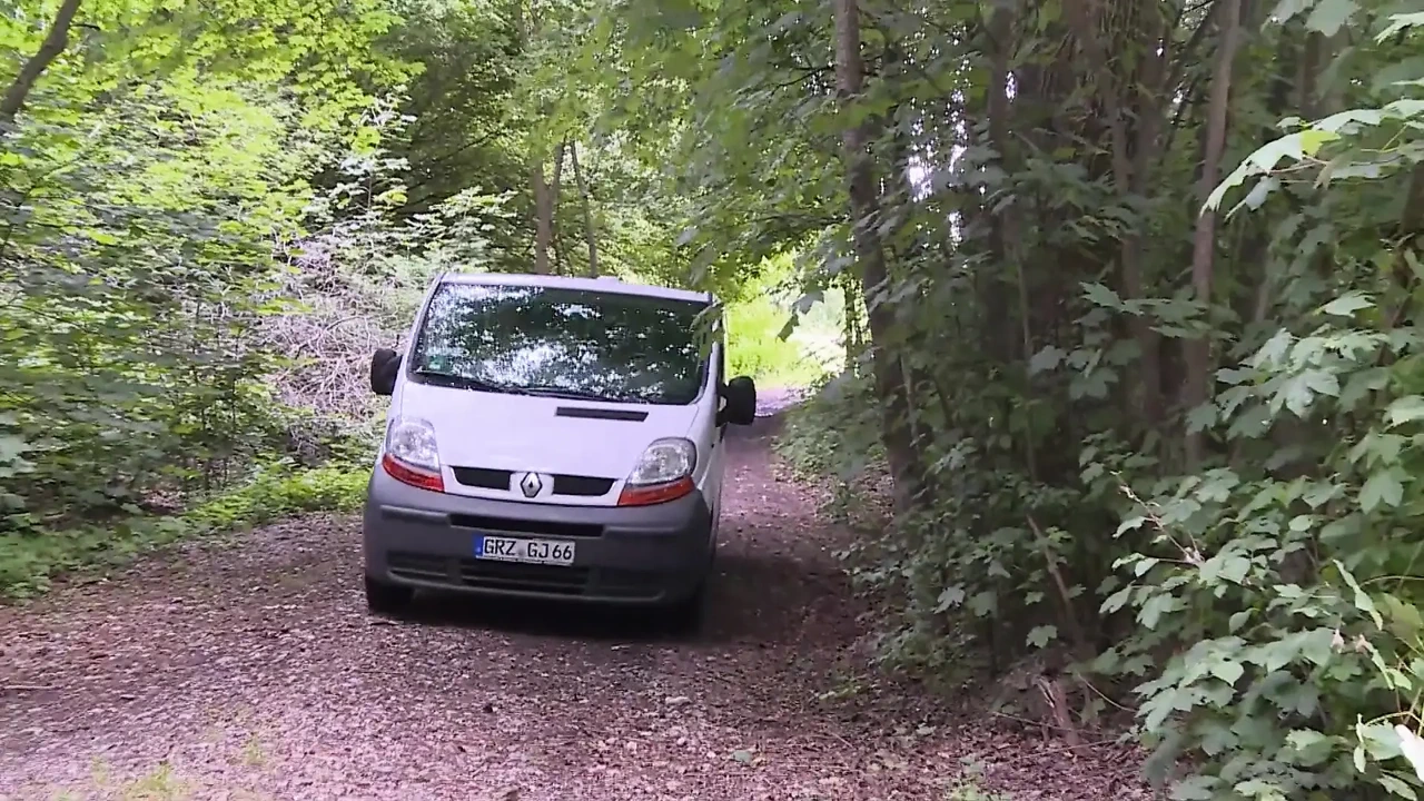 Deutsche Titten挑逗和吮吸狂欢