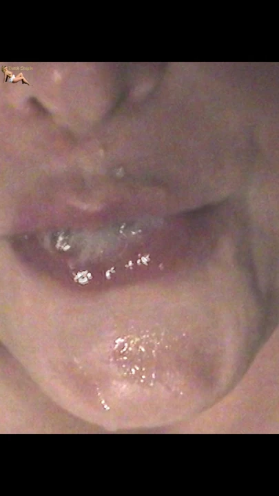 Dutch Horny MILF. Swallow that load!
