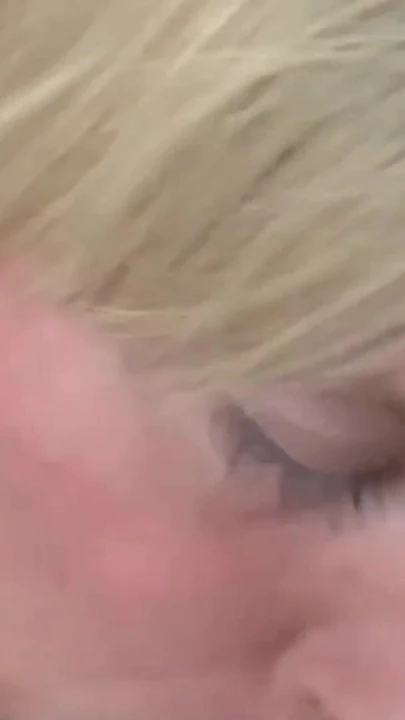 丰满的Melons marie和 diamond lou的重口味性爱行为 |剪辑 1