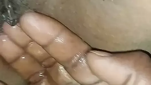 Desi bhabhi fuck by his husband. If you want to fuck her pussy, sms me. She is so hot and horny.