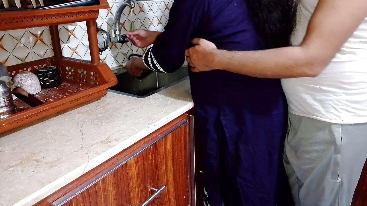 Indian husband has sex with his wife in the kitchen