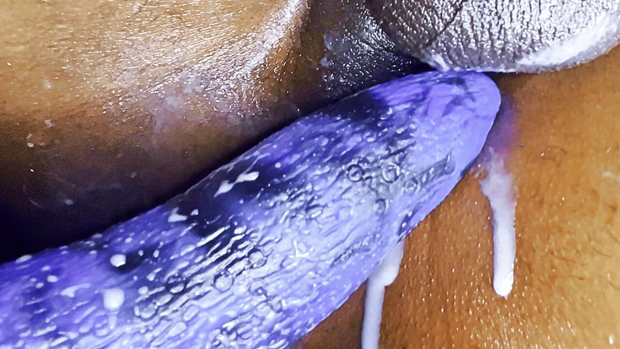 Cum Stretch My Pussy 5