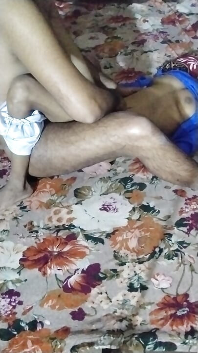 Fofa escola menina sexo com seu adorável namorado
