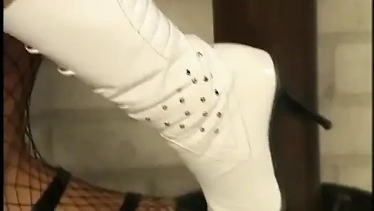 Pelacur terangsang yang suka seks. - (film asli lengkap)