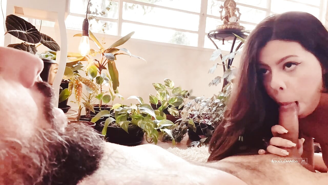 Brunette MILF Alice Lins Loves Doggy Ride on Mario Aquele - Anal Cumshot