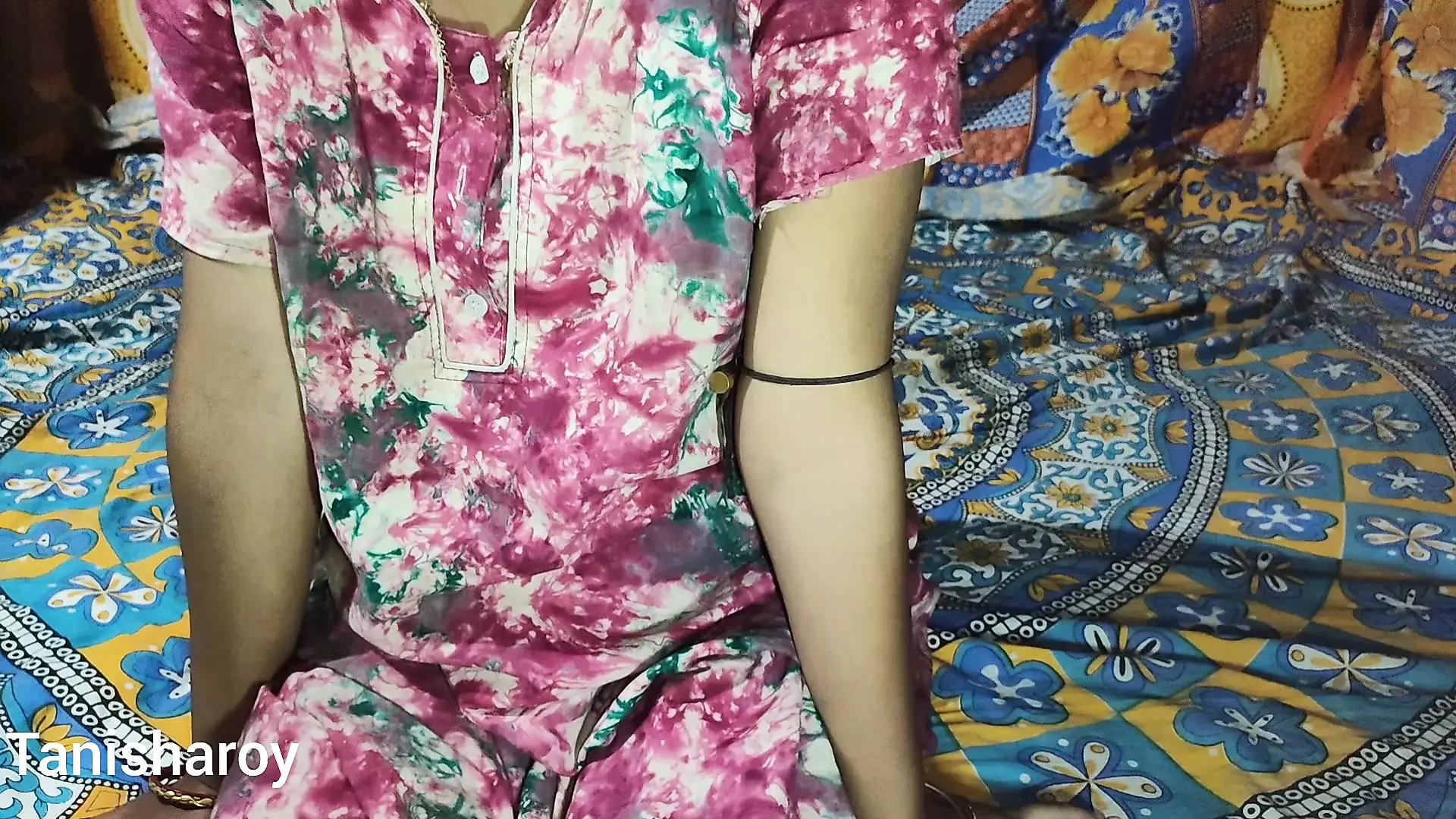 कोलकाता भाभी भारत की खूबसूरत लड़की तनिशारॉय बंगाली