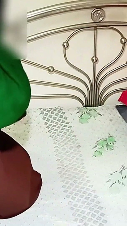 Indische sexy hijabi-dame mit dickem arsch fickt | Clip 1