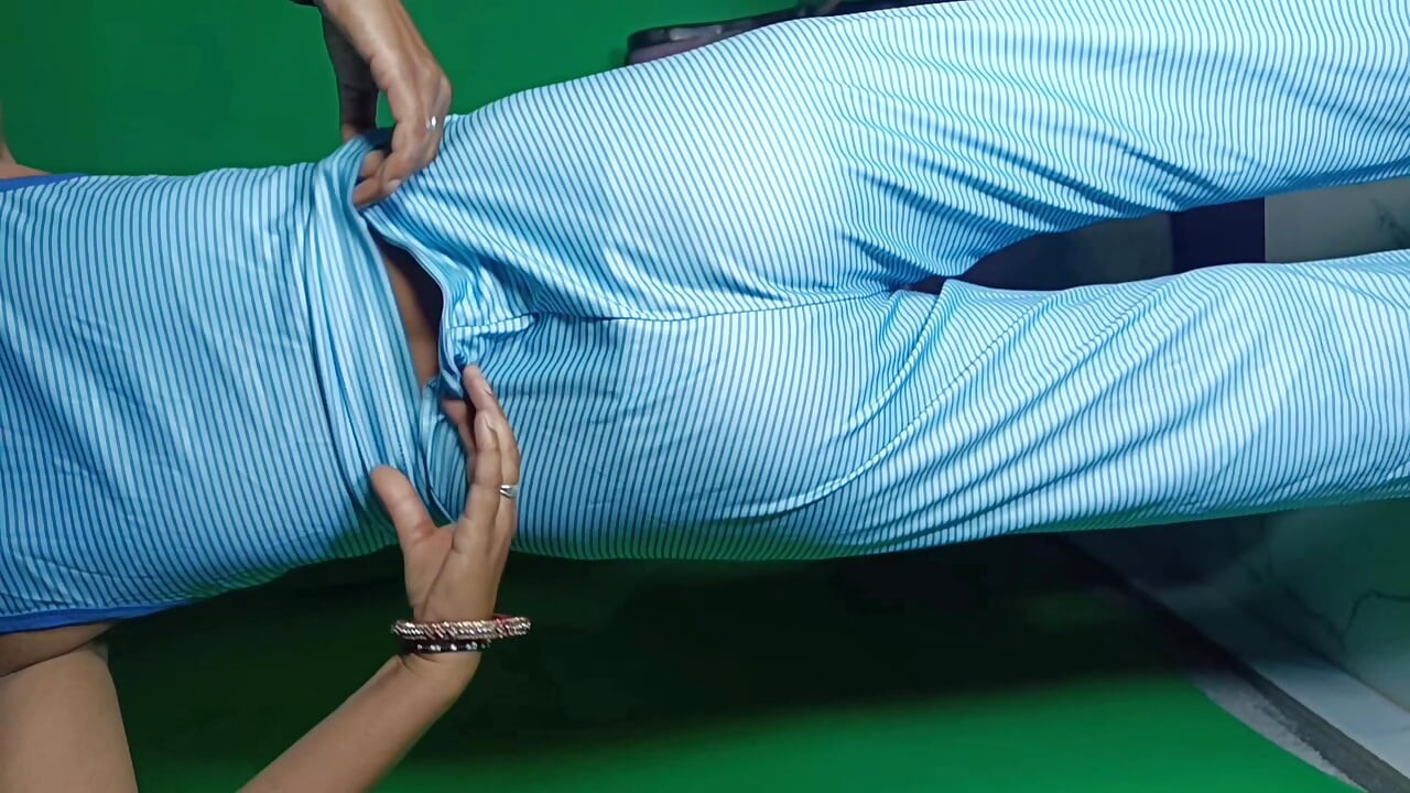 HD +18 Desi maal ko ghar pe bulakar choda clear Hindi audio