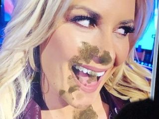 WWE Renee Young, hommage au sperme 3