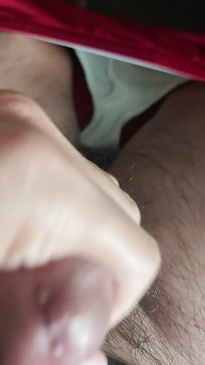 Obvyklá wank session: Jerkování na online obsah
