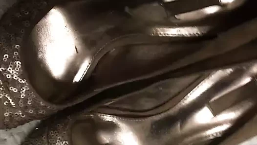 Peep toe heels