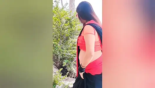 Mein heißes bhabhi hat mich erwischt, als ich voll in meinem zimmer masturbiert habe