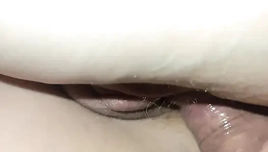 My lover took off the condom and filled my pussy with cum!