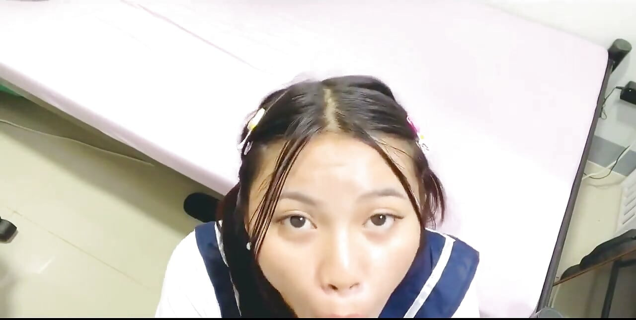 겸둥이 소녀