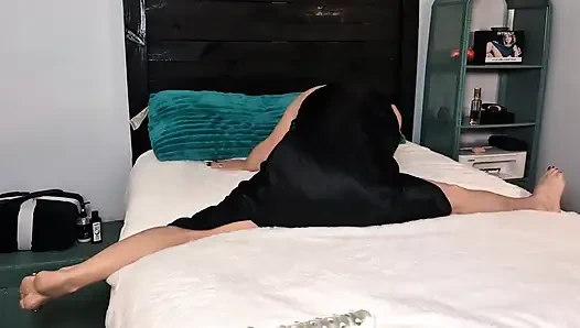 Little Linda Sexy and Seductive