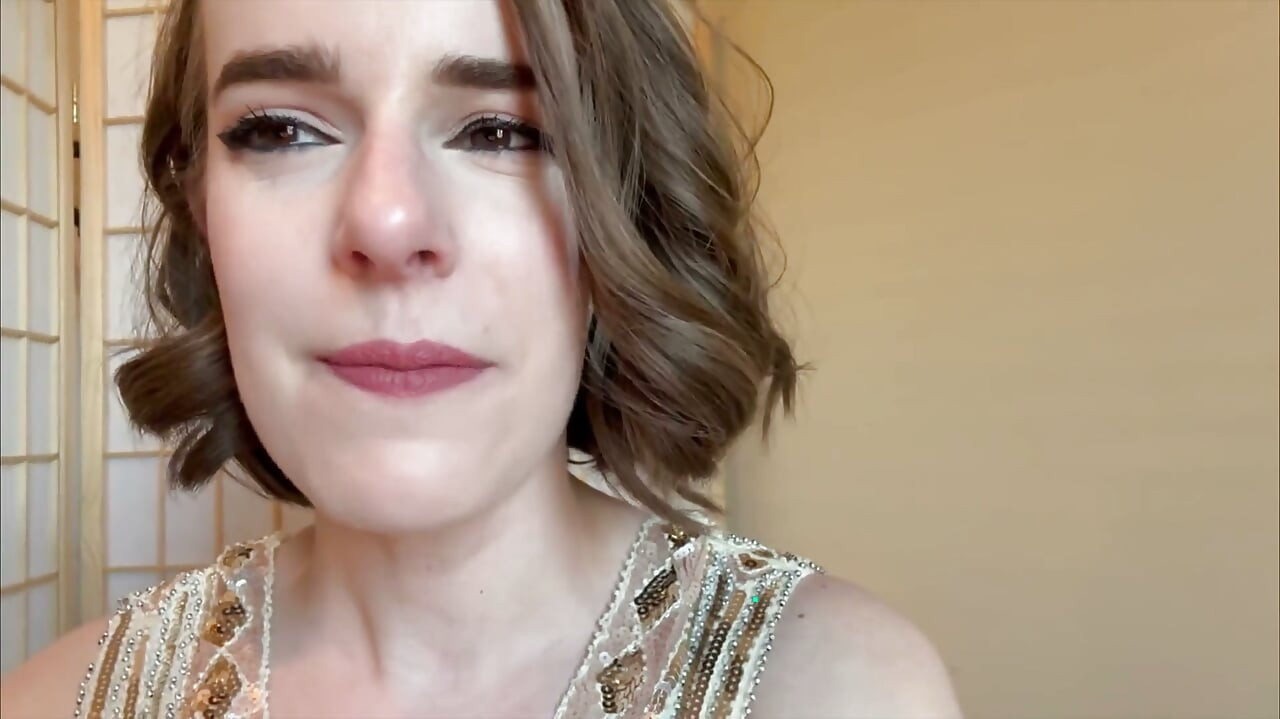 Roaring Ivy Wilder '20-an Burping Fantasy 4K HD Pov Glamor Gassy Menanti!