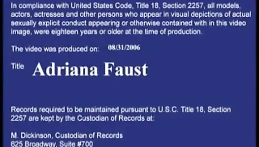 Adriana Faust büyük doğal göğüsleriyle yatakta sikişiyor
