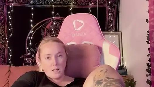 Riesigen dildo benutzen