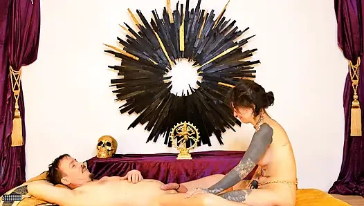 Рождественский минет Натали — полная игра