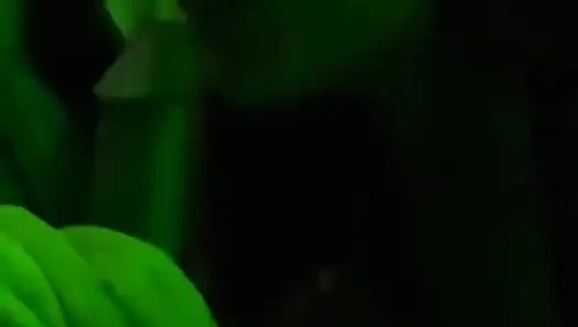 Kassie kay bestraft einen aussenseiter