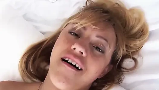 Seksi Karla Sendirian Untuk Saya Di Hotel