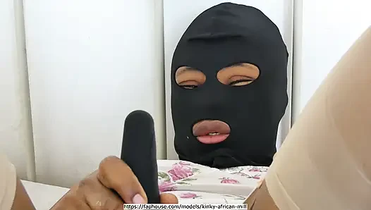 İlk amcığımı kırbaçlama, bölüm 3