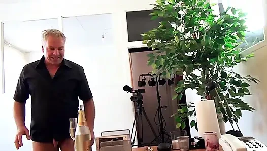 Hot Kitchen DP and Office BBW Pound