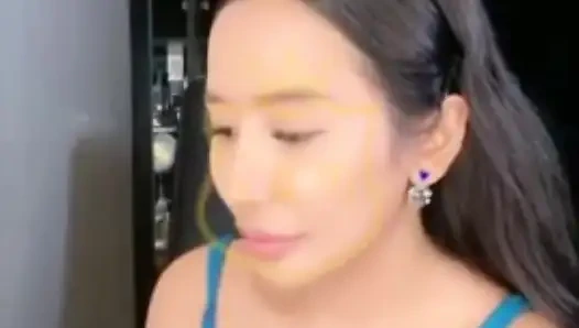 Live streaming di panggilan video mr koncil