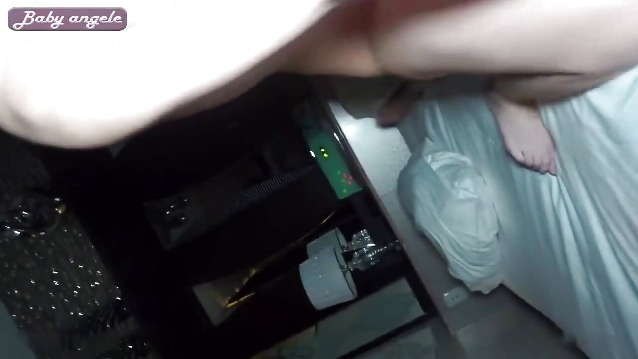 Ne ossz meg titkos kapcsolatot egy népszerű kávézós lánnyal A pillanatnyi találkozás, amely túl messzire ment, cenzúrázatlan creampie