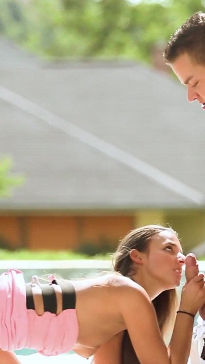 Jaw-dropping moment from "Poolside couple likes good sex with big cumshot"