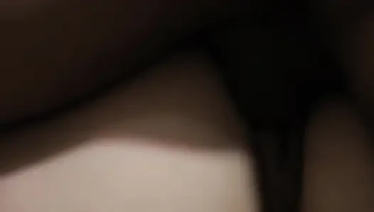 Pembantu ini sengaja nggak pake celana dalam supaya dia bisa dientot sama majikannya, video bocor indonesia terbaru