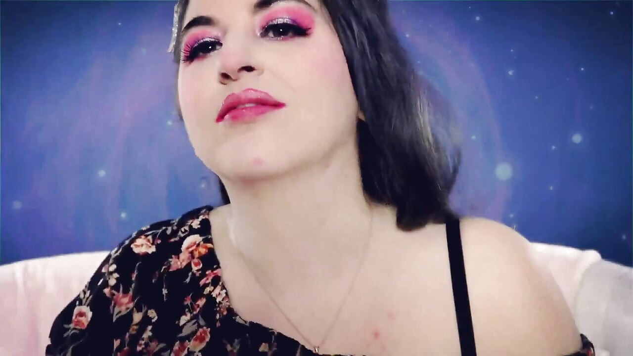 Lápiz labial rosa en plexiglás Asmr