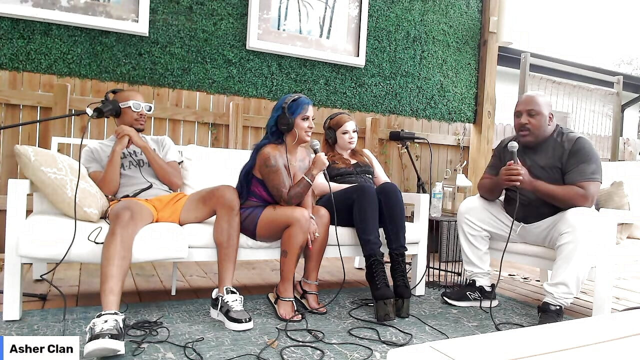 Livestream дорослий просто спілкується з іспанською Барбі, Dwayne Foxx, Mrflourish Podcast Asherclantv