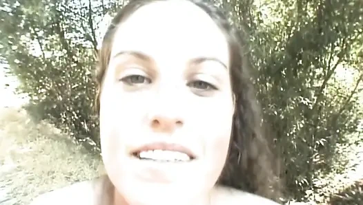 Ahegao tief in den hals, sabberndes chaos - kehle weit offen ausbeulen