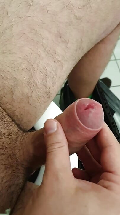 Медленный прерванный оргазм на работе