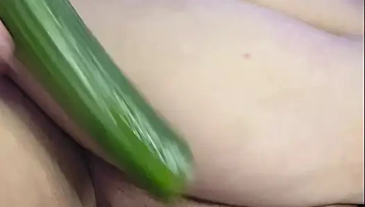 Kelinci nakal- lebih dari camilan 3.